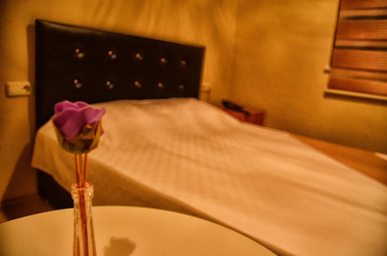 Doyuranlar Ata Hotel Ечеабат Екстериор снимка