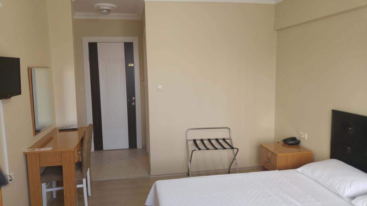 Doyuranlar Ata Hotel Ечеабат Екстериор снимка